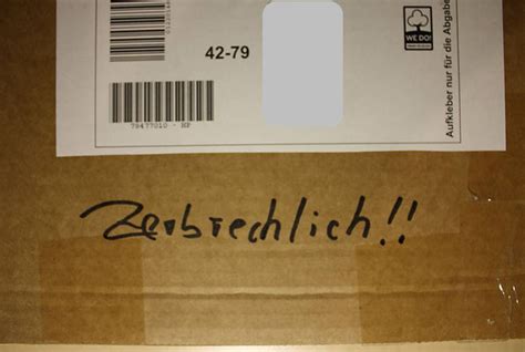 Перевод песни vorsicht zerbrechlich — рейтинг: Vorsicht Zerbrechlich Zum Ausdrucken Dhl - Dhl Berucksichtigt Angeblich Vorsicht Glas Aufkleber ...