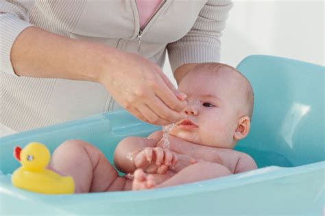 ¿qué Saber Sobre El Baño De Tu Bebé