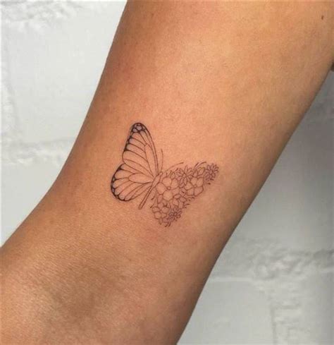 Tatuajes De Mariposa Minimalistas Ideas Bonitas Y Elegantes Para Tu