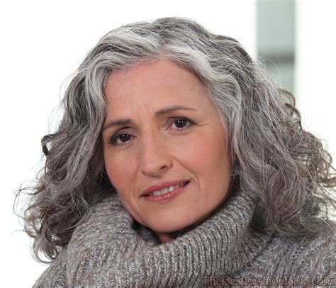 30 Awesome Long Gray Hairstyles For Women Over 50 Long Gray Hair