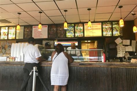 Benjies Jamaican Restaurant 32 Photos And 31 Reviews Caribbean 1488 Albany Ave Hartford