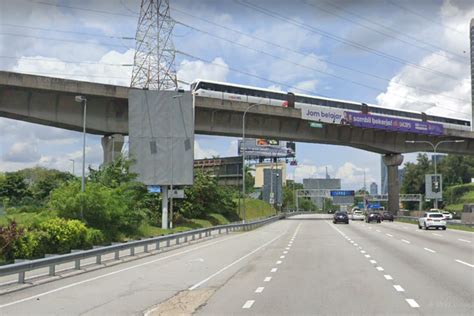 Firstboard Sided Minipole Billboard At Federal Highway From Shah Alam Subang Sunway