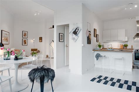 Check spelling or type a new query. Small Single Room Apartment in Black and White - Gothenburg, Sweden - Homesthetics - Inspiring ...