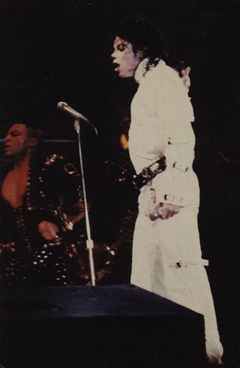 Pin By On Bad Tour Concert Tours