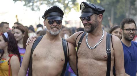 madrid late con otro día del orgullo gay multitudinario la nueva españa