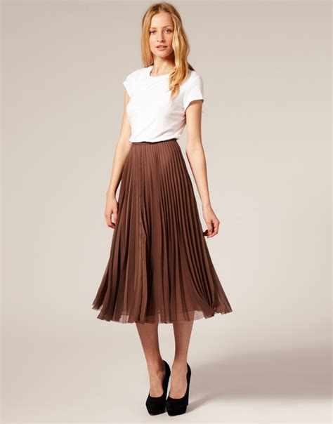 Need An Accordion Pleat Skirt For This Fall Midi Skirt Pleated