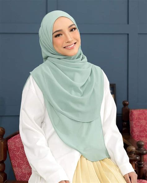 Camilla Instant Proper Hijab Women S Fashion Muslimah Fashion Hijabs On Carousell