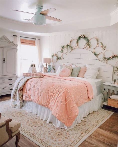 37 Simple Summer Bedroom Decor Ideas 33
