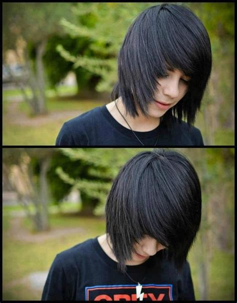 You can recognize it a mile away and 33. 35+ Fabulous Emo Hairstyles For Men - Gravetics