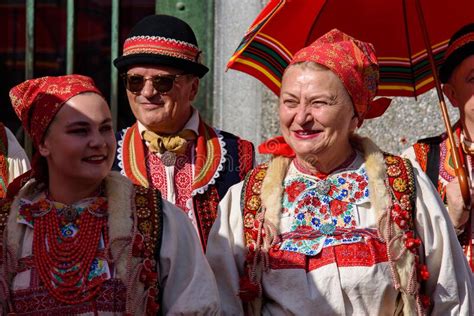 The following article is from the great soviet encyclopedia. Croatian People - People Of Croatia Get To Know Them Raftrek Adventure Travel Blog - ani-mae-wall