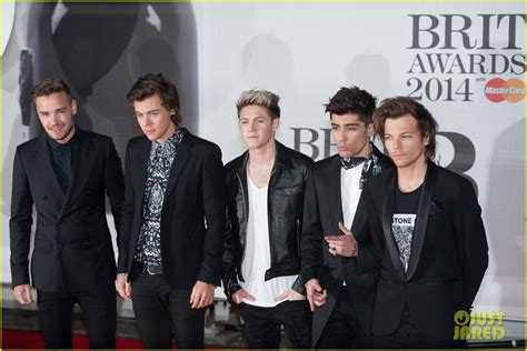 One Direction Brit Awards 2014 Red Carpet Photo 3056344 2014 Brit