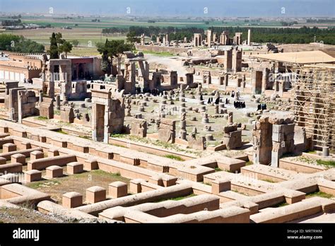 Ruins Of Ancient Persepolis In Iran Stock Photo Alamy