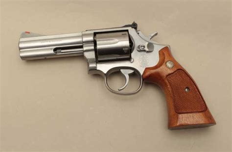 Smith And Wesson Model 686 Revolver 357 Magnum Caliber Serial