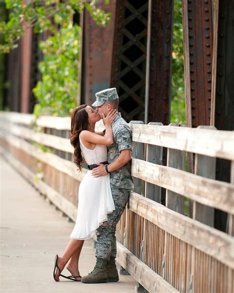 military couple pictures military engagement photos engagement photo poses