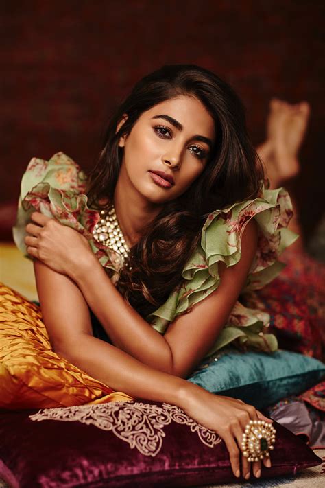 Pooja Hegde 2020 Wallpaper Hd Indian Celebrities 4k Wallpapers Images And Background