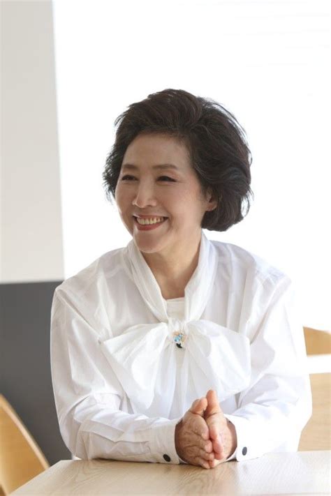 고두심(1951년 5월 22일 ~ )은 대한민국의 배우이다. 제주 출신 고두심, 영화 '빛나는 순간'에서 '제주 해녀 ...