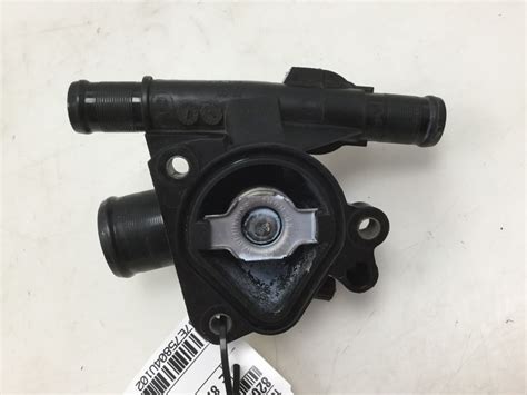 used nissan qashqai thermostat and its details 8200801570
