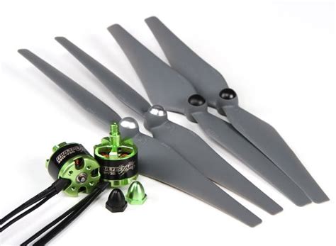 Multistar 2212 920kv Combo Set With Self Tightening Propellers Cwccw Set Of 2