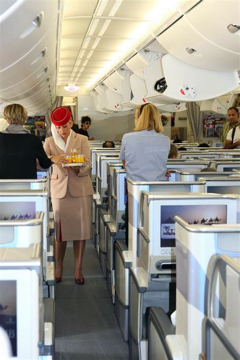 the elegant air hostess in emirates ~ world stewardess crews
