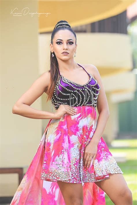 Udari Warnakulasuriya Srilankan Actress And Models