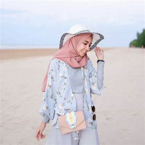 Inspirasi Ootd Hijab Pantai Yang Paling Instagramable