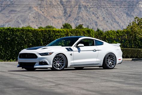 Ford Mustang S550 White Curva C300 Wheel Front