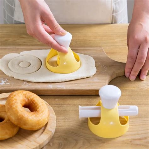 Food Grade Abs Plastic Diy Donuts Maker Mold Donut Maker Cutter Mold