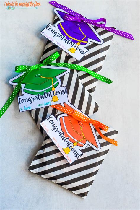 The grand success of the graduation is a special moment of celebration for both the son and the parents. i should be mopping the floor: Free Printable Gift Tags ...