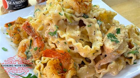 The Best Creamy Chicken And Shrimp Pasta Creamy Cajun Chicken And Shrimp Pasta Youtube