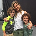 Jennifer Aniston with her sons in Mother's Day movie directed by Garry ...