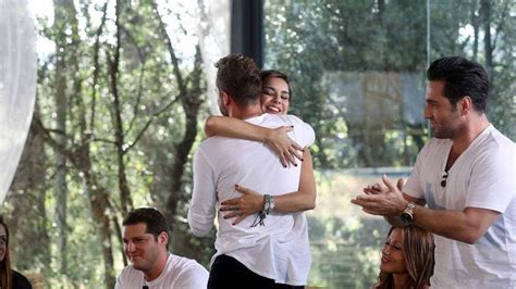 Ot El Reencuentro El Abrazo Más Tierno De David Bisbal Y Chenoa En Ot