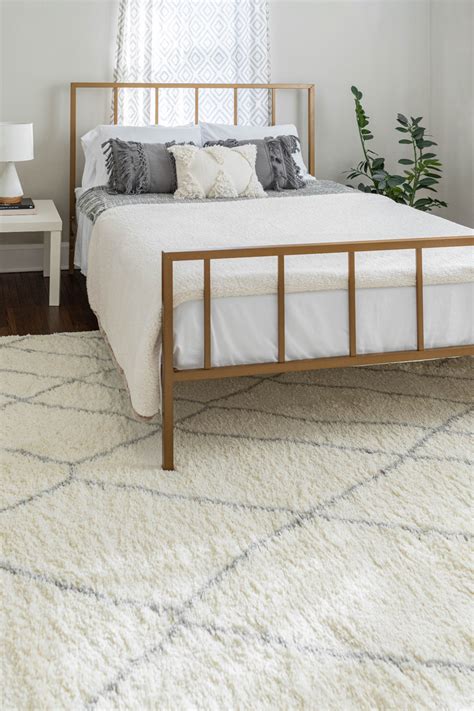 4.3 out of 5 stars 2,322. Shag Rugs for the Bedroom | Simple bedroom, Simple bedroom ...