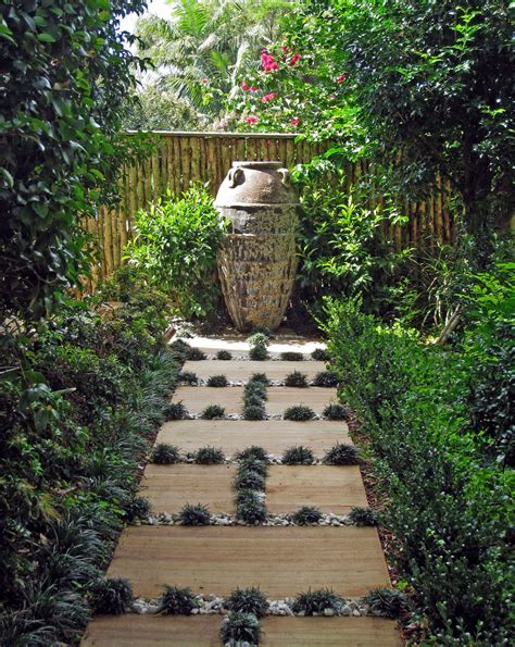 Innovative And Unique Garden Pathway Ideas Interior Vogue