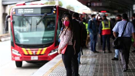 Os Incríveis Atrasos Enfrentados Pelos Habitantes De Bogotá Para Chegar Ao Trabalho