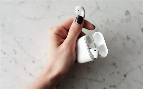 Airpods Blinking Orange How To Fix It