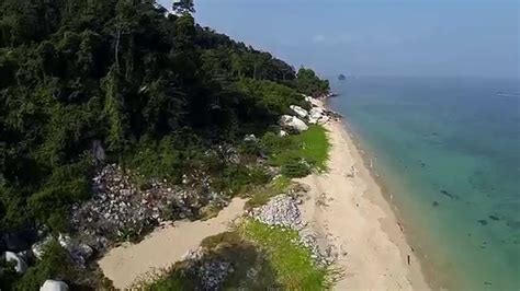 Kampung tekek is situated northeast of kampung lalang. Tioman, Kampung Tekek - YouTube