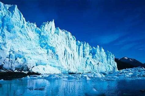 Glacier ice is different from the ice in your refrigerator. 10 Most Amazing Glaciers Outside Polar Regions - WondersList