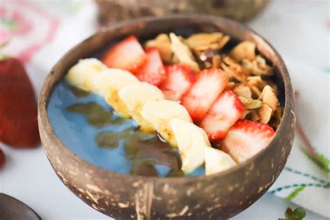Blue Smoothie Bowl The Carefree Kitchen