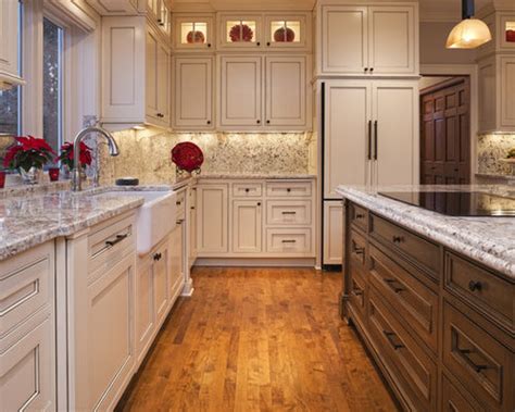 Poplar is fine for some things but we are talking high end kitchen here. Best Poplar Cabinets Design Ideas & Remodel Pictures | Houzz