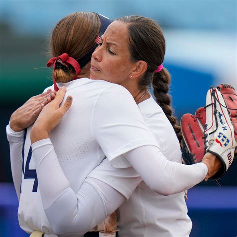 Olympic Softball Players 15 Player U S Olympic Softball Team Named