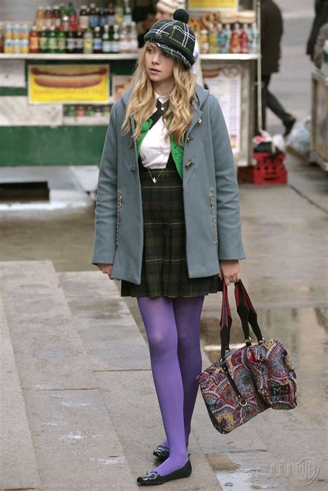 Gossip Girl Season 1 Jenny Humphrey Gossip Girl Outfits Purple