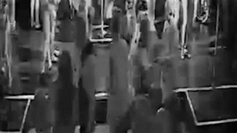 Cctv Shows Melbourne Police Enter Swingers Club Before Shooting The Joker And Harley Quinn