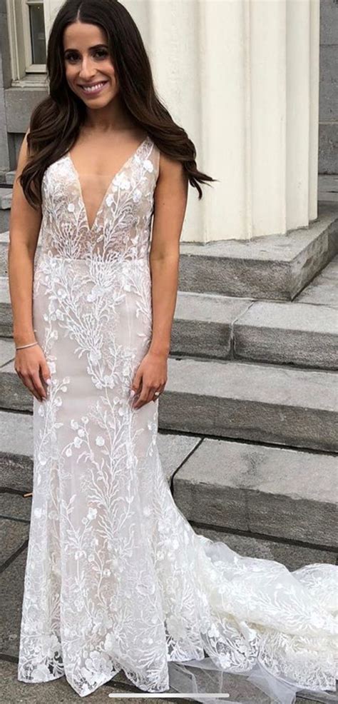 Monique Lhuillier Etoile Preowned Wedding Dress Save 45 Stillwhite