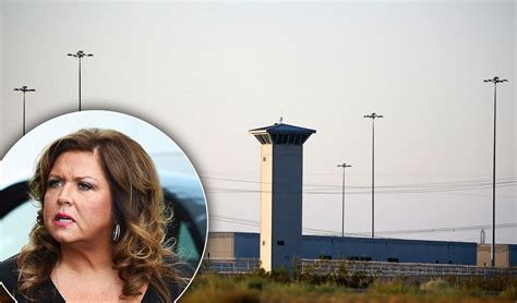 Inside ‘dance Moms’ Star Abby Lee Miller’s First Week Of Prison Hell