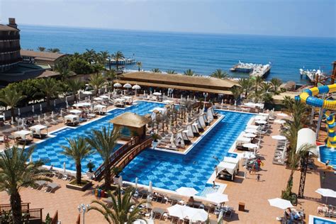 Hotel Quattro Beach Spa And Resort Turecko Alanya 11 536 Kč Invia