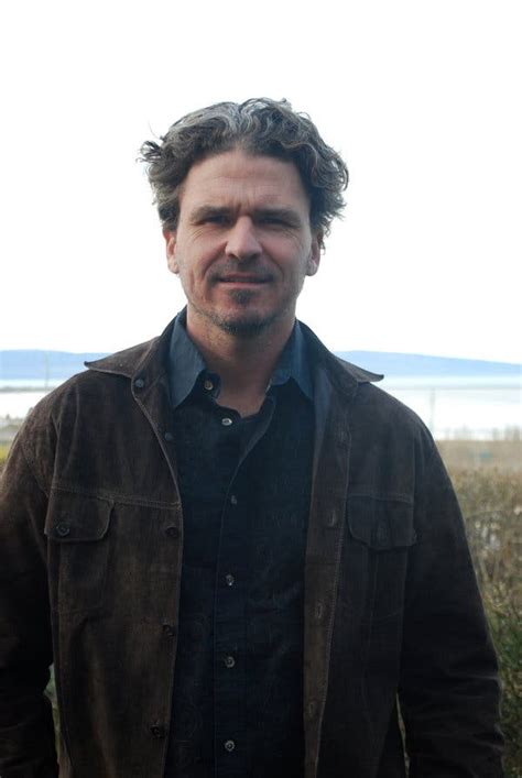 review dave eggers s new novel ‘heroes of the frontier the new york times