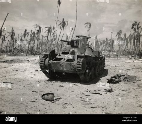 La Seconde Guerre Mondiale Photo Endommagé Light Japanese Tank Tarawa