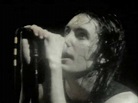 Nine Inch Nails: Hurt (live) (1995) - YouTube