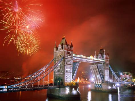 World Visits London England At Night View Look Very Nice