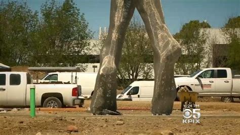 55 Foot Statue Of Nude Woman Spurs Debate On Northern California Tech Campus Cbs News